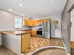 15-208 w main -chewelah-wa
